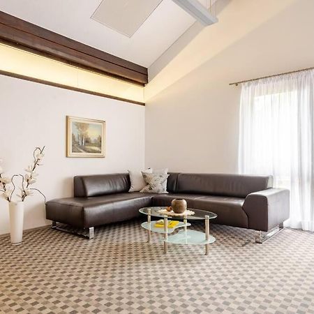 Ferienwohnung Haldennest บลูเดนซ์ ภายนอก รูปภาพ